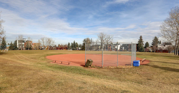 B-2208 33 Street Southwest, Calgary, AB, T3E 2T1 - 29