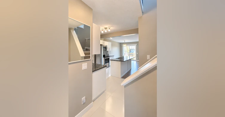1-9462 230 Street Northwest, Edmonton, AB, T5T 7B5 - 6