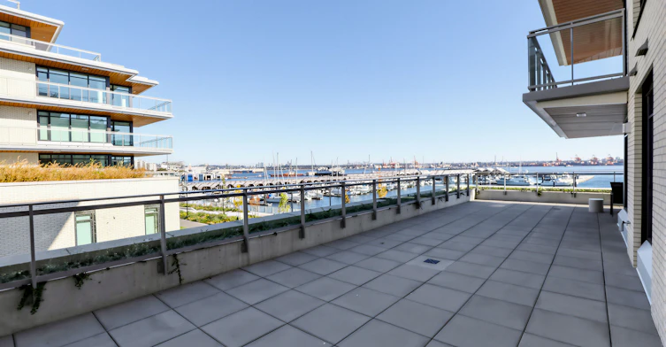 308-785 Harbour Way, North Vancouver, BC, V7P 0G3