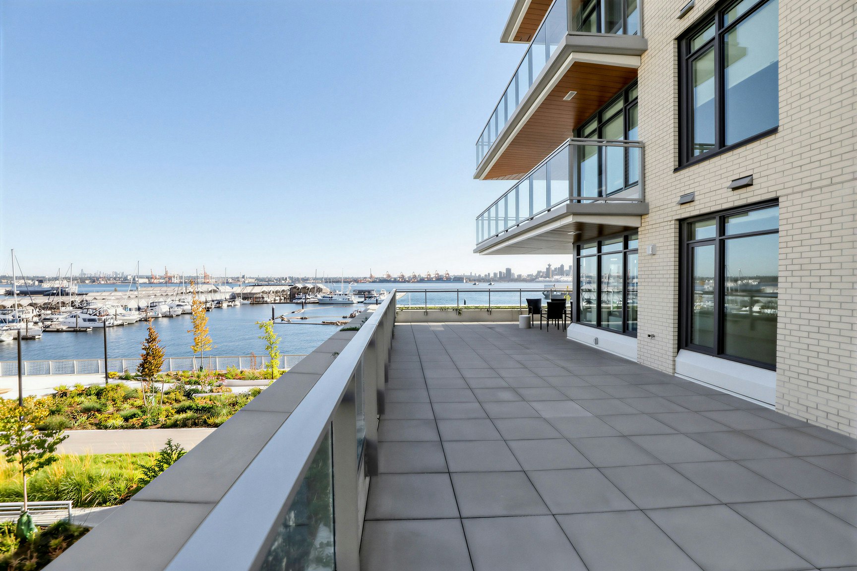 308-785 Harbour Way, North Vancouver, BC, V7P 0G3 - 11