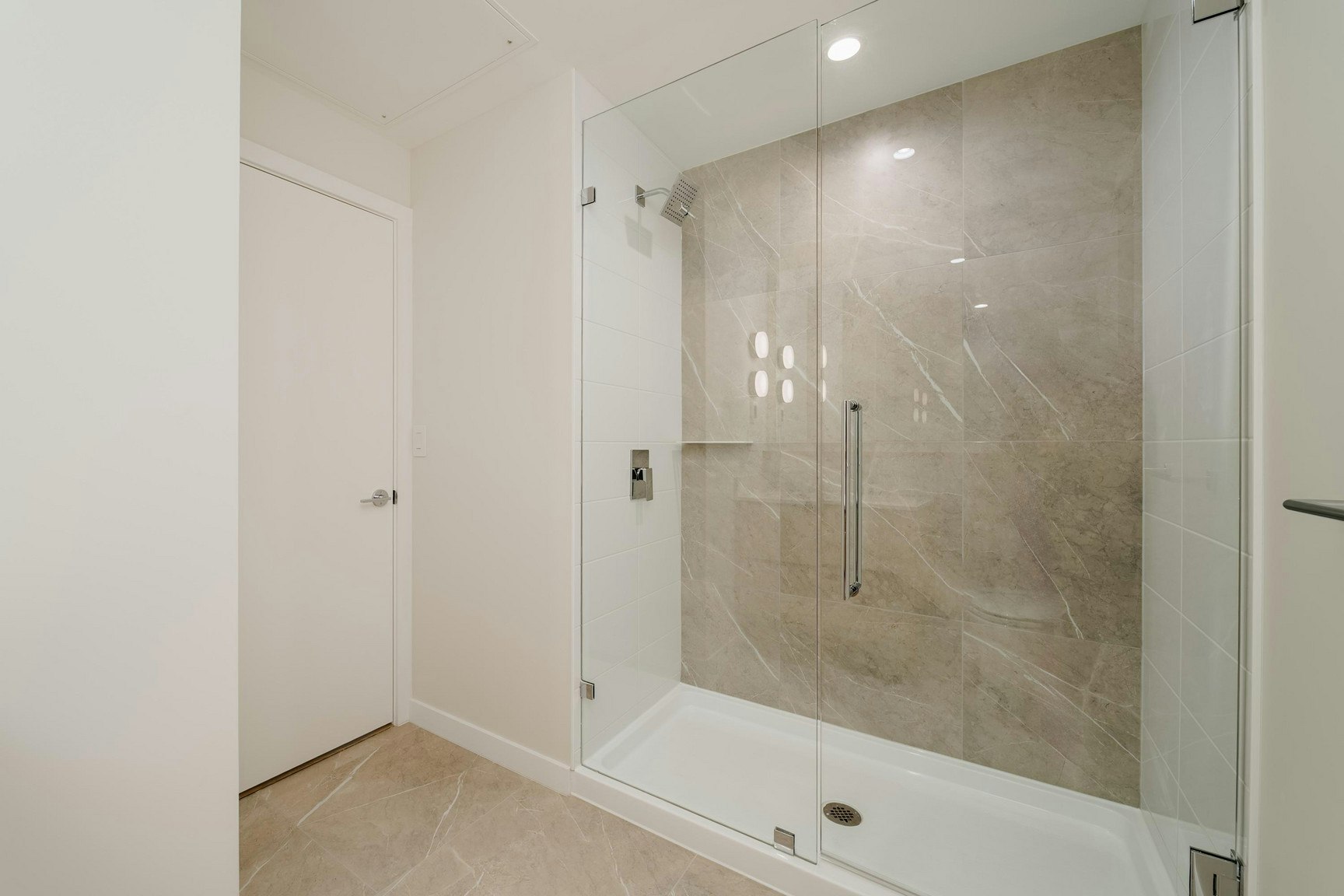 2410-612 Elmwood Street, Coquitlam, BC, V3J 0W1 - 17