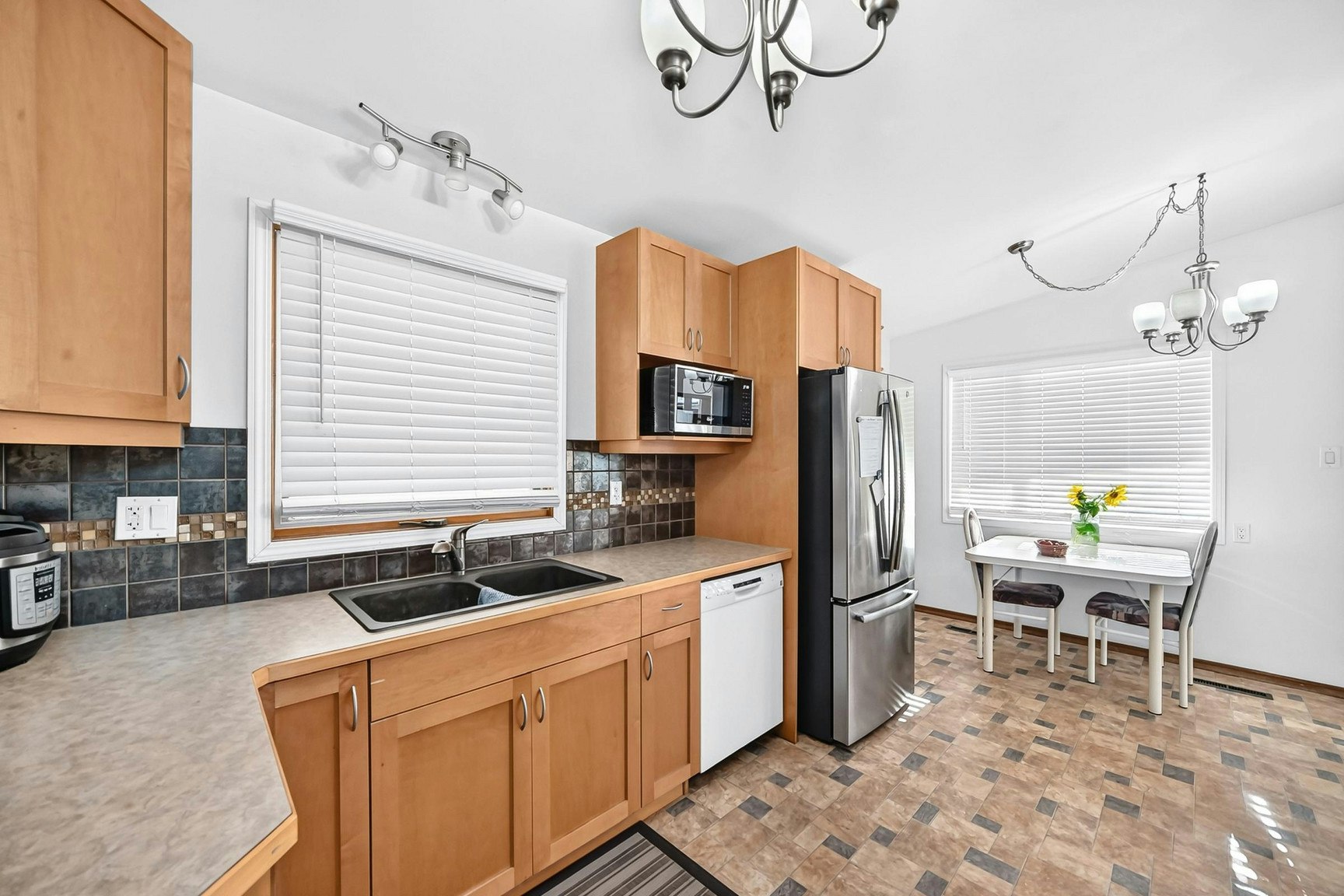 2643 21 Avenue S, Lethbridge, AB, T1K 1H9 - 7