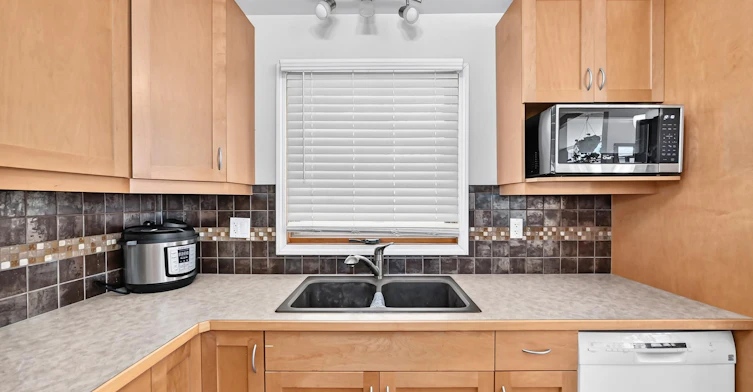 2643 21 Avenue S, Lethbridge, AB, T1K 1H9 - 8
