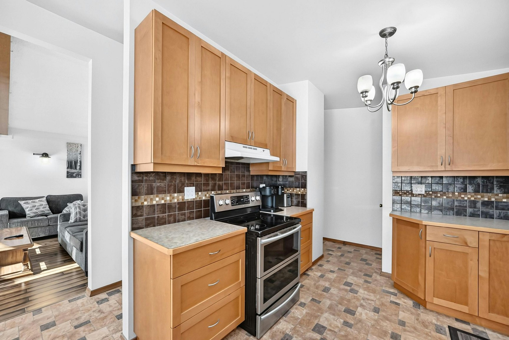 2643 21 Avenue S, Lethbridge, AB, T1K 1H9 - 6