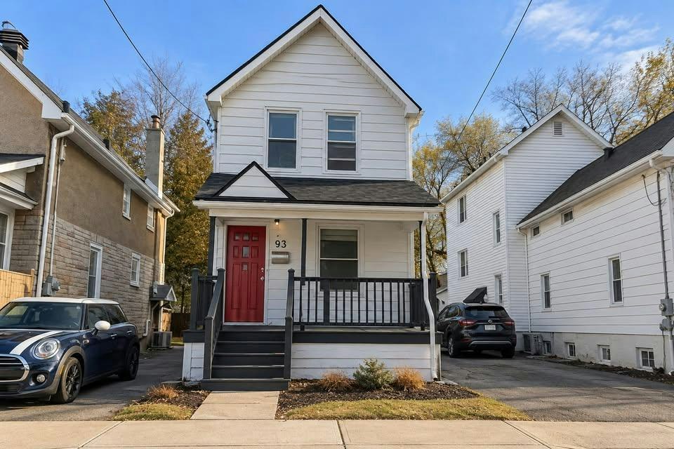 93 Adeline Street, Ottawa, ON, K1S 3L5