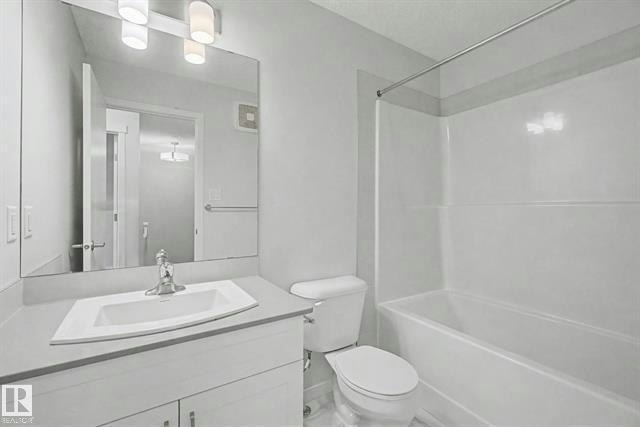 11929 35 Avenue Southwest, Edmonton, AB, T6W 4N3 - 11