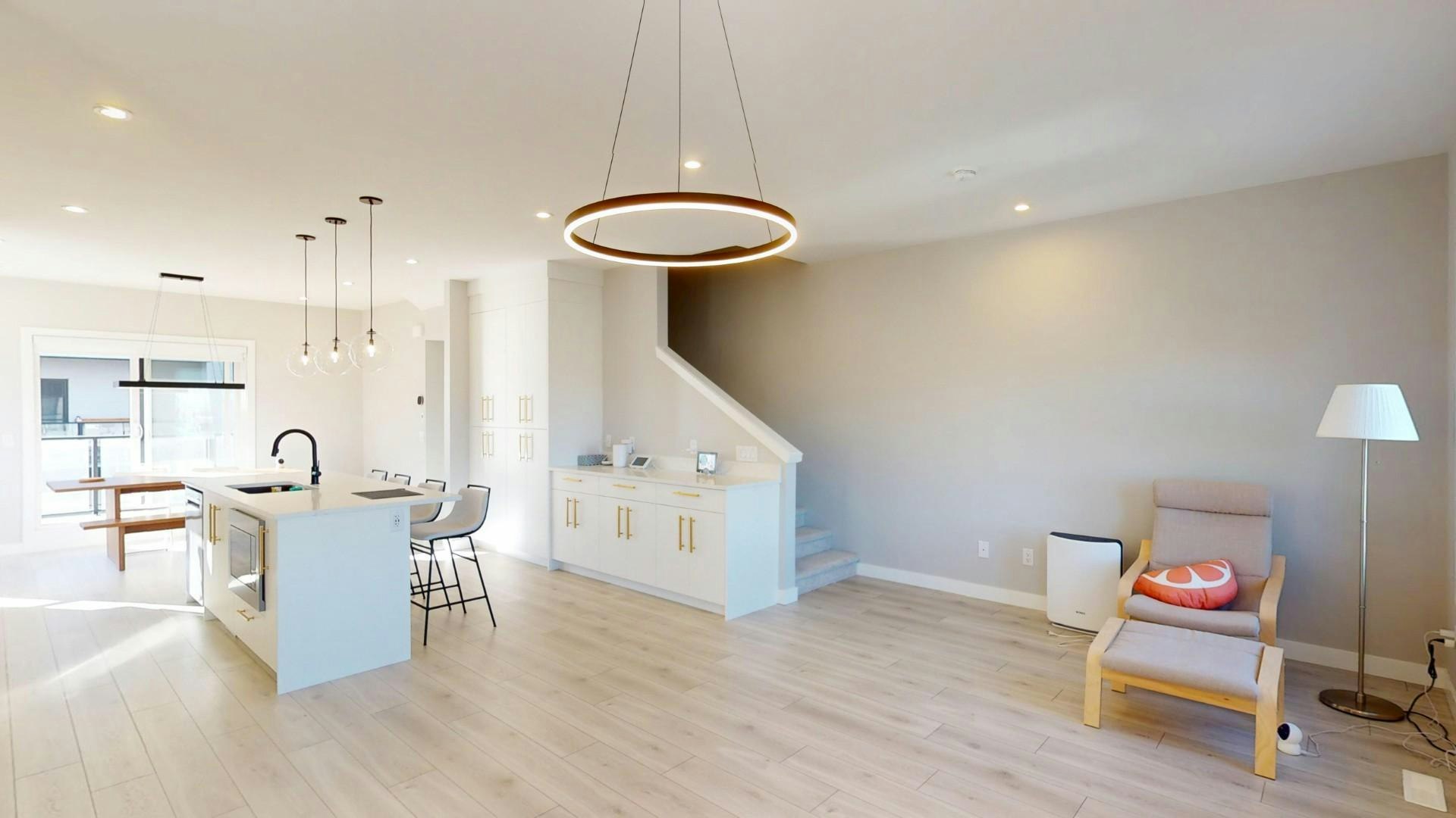 8159 8 Avenue Southwest, Calgary, AB, T3H 6H9 - 10