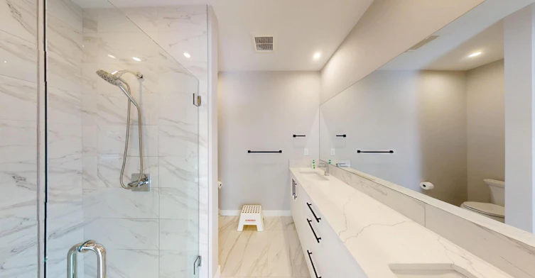8159 8 Avenue Southwest, Calgary, AB, T3H 6H9 - 23
