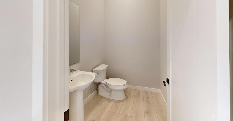 8159 8 Avenue Southwest, Calgary, AB, T3H 6H9 - 17