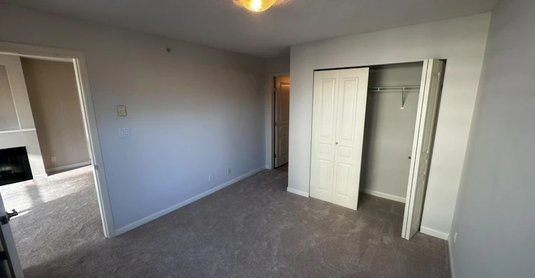 9298 University Crescent, Burnaby, BC, V5A 4X8 - 6