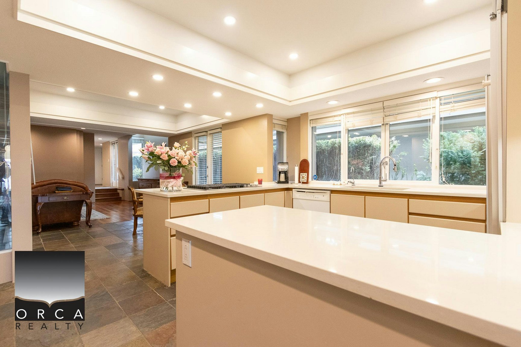 2424 Bellevue Avenue, West Vancouver, BC, V7V 1E2 - 9