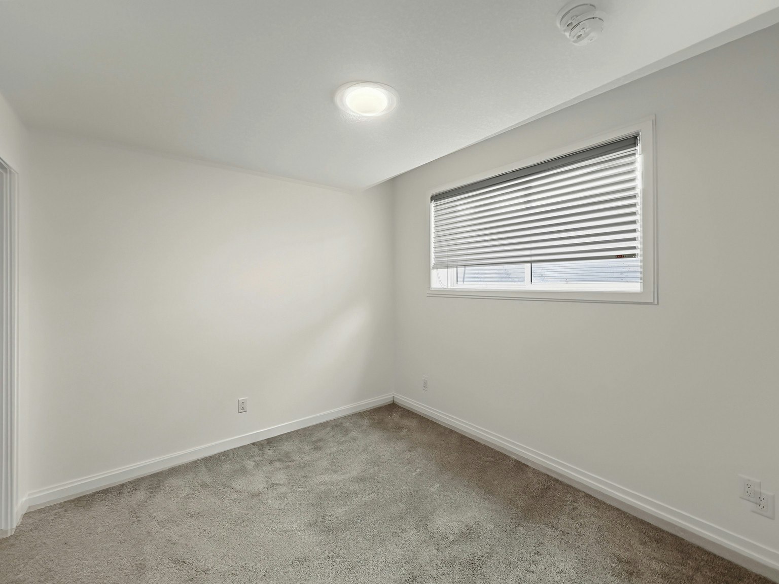 1502 22 Avenue Northwest, Calgary, AB, T2M 1R1 - 11