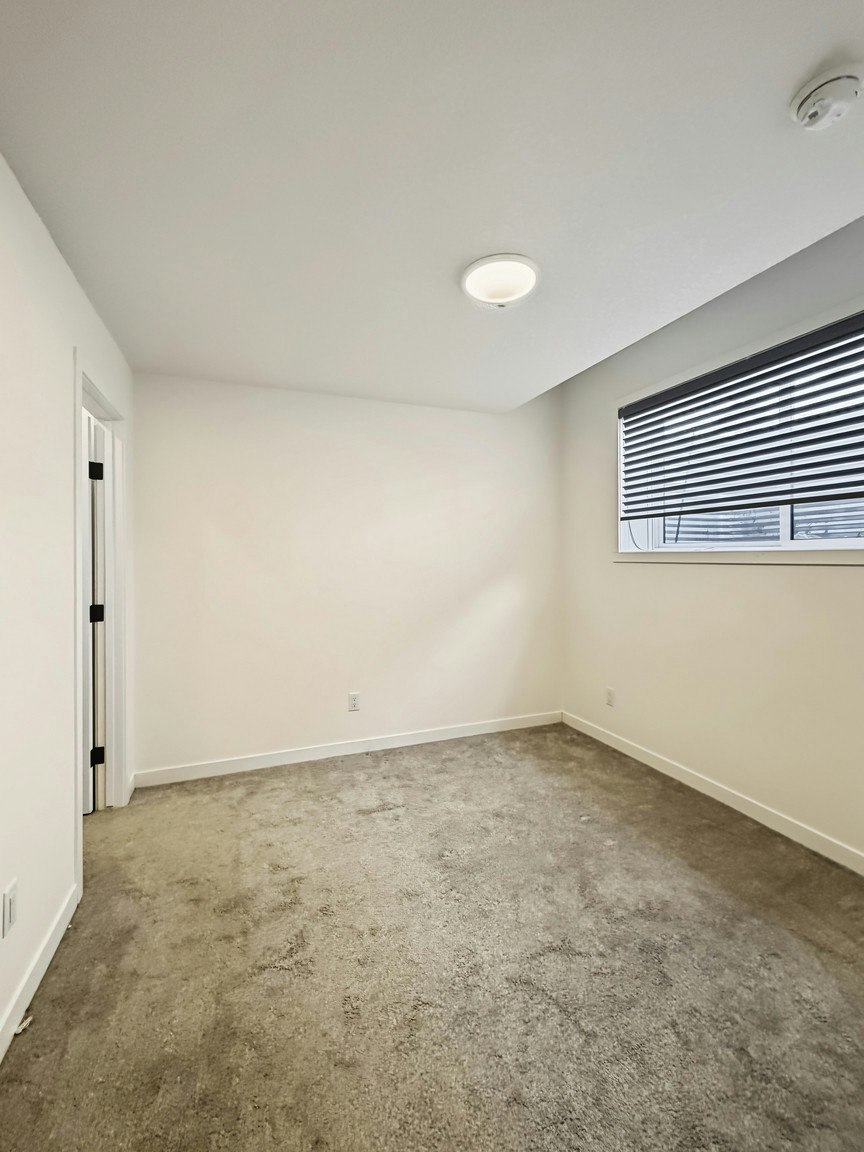 1502 22 Avenue Northwest, Calgary, AB, T2M 1R1 - 14