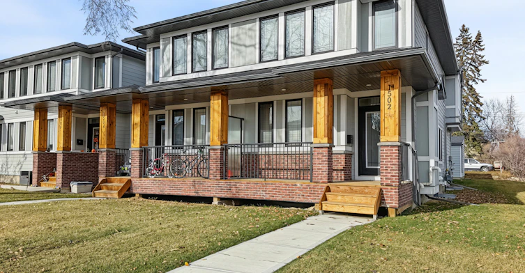 1502 22 Avenue Northwest, Calgary, AB, T2M 1R1
