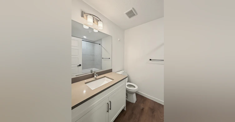 1502 22 Avenue Northwest, Calgary, AB, T2M 1R1 - 9