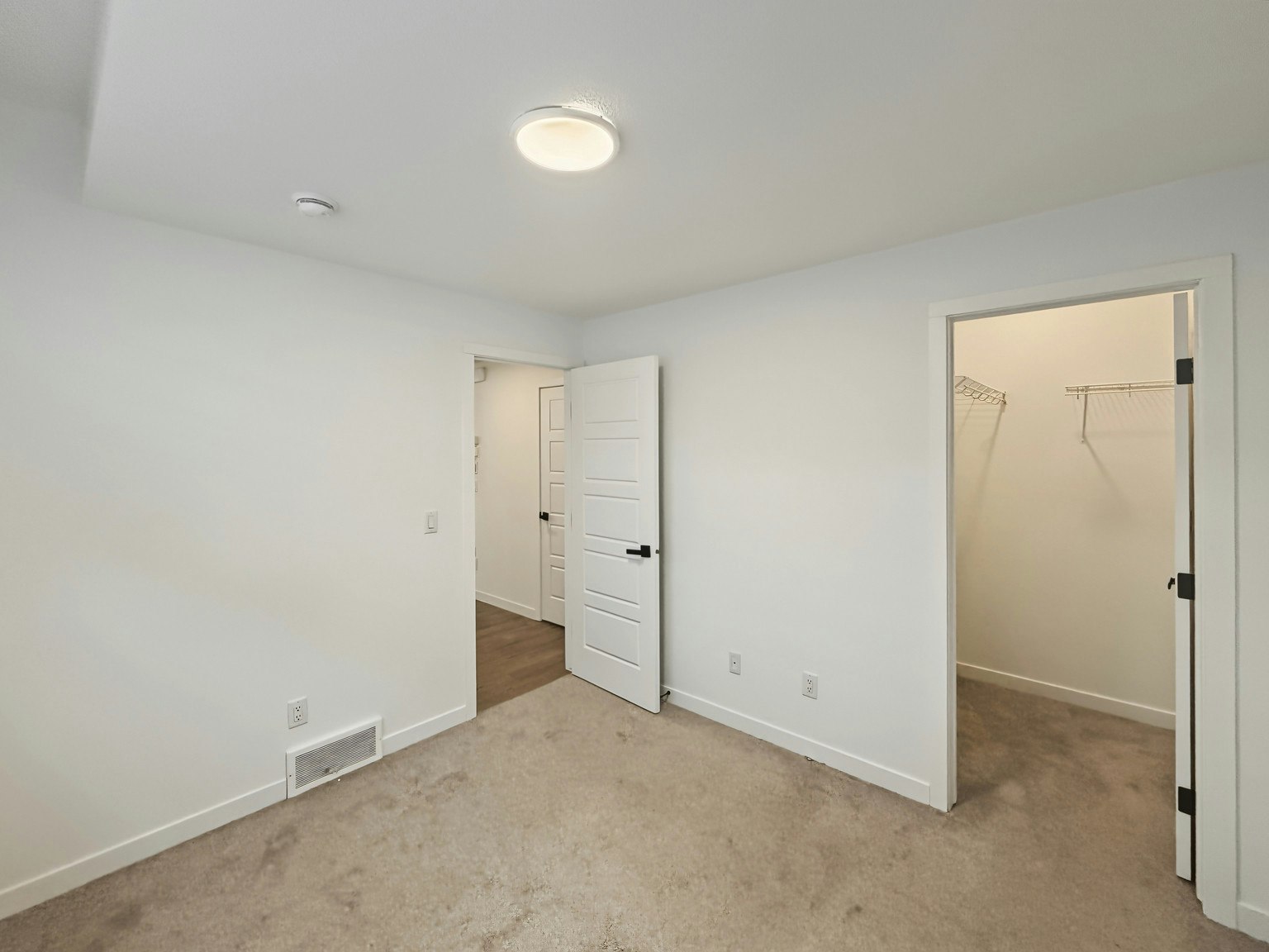 1502 22 Avenue Northwest, Calgary, AB, T2M 1R1 - 12