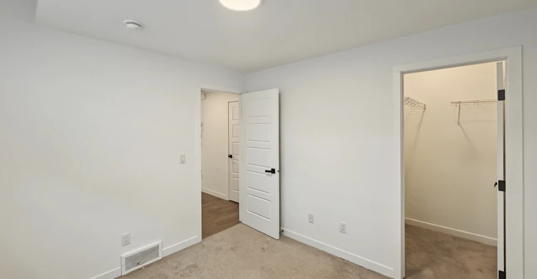 1502 22 Avenue Northwest, Calgary, AB, T2M 1R1 - 12