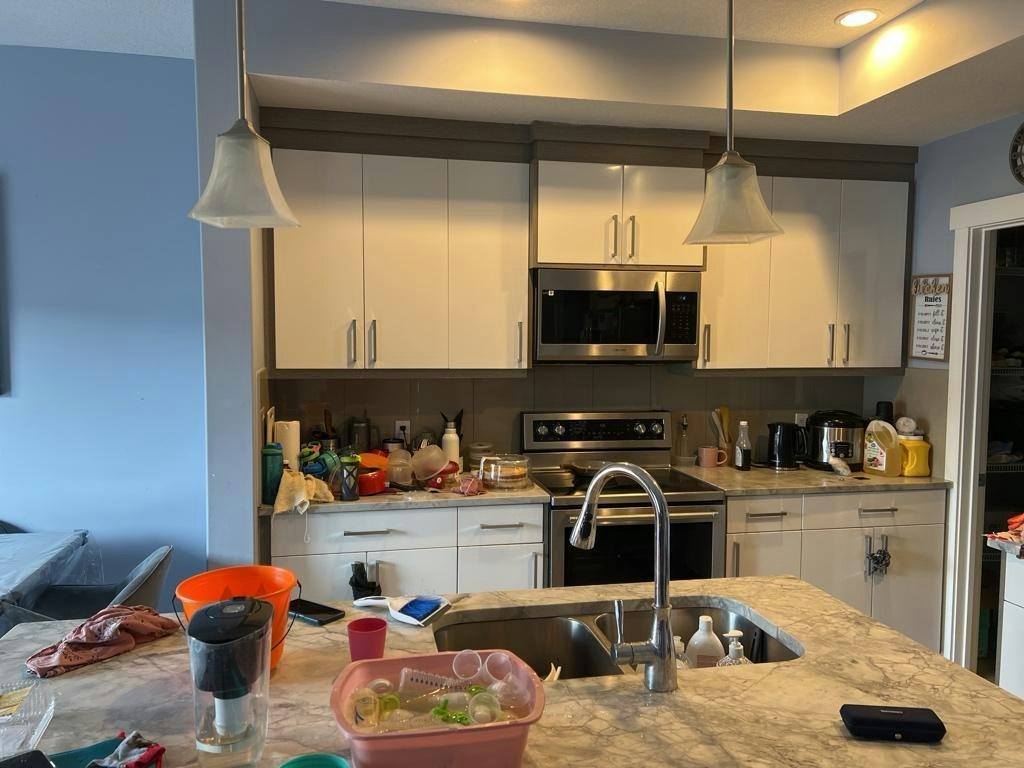27 Baysprings Way SW, Airdrie, AB, T4B 4C4 - 3
