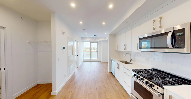 110 18a Street Nw, Calgary, AB, T2N 2G3 - 2
