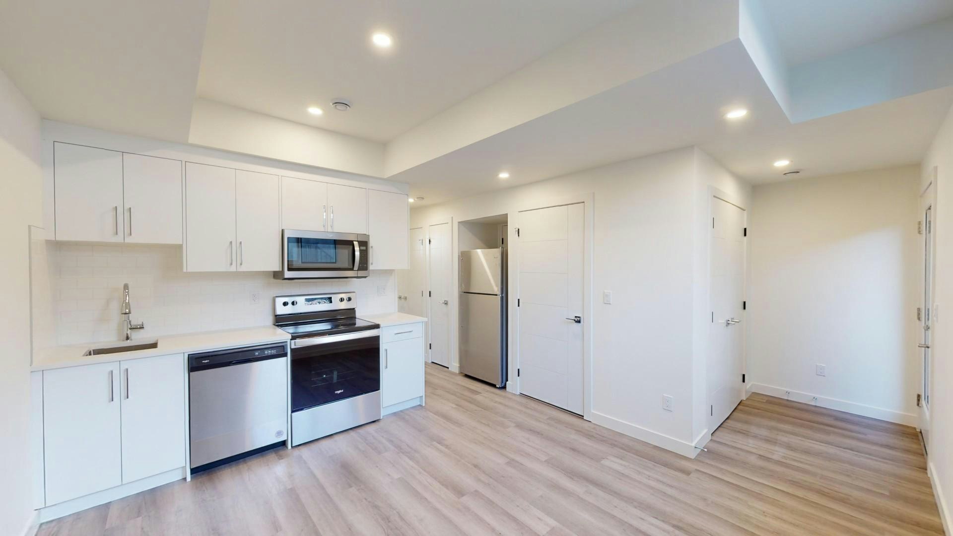 13  Street NW, Calgary, AB, T2M 1T8