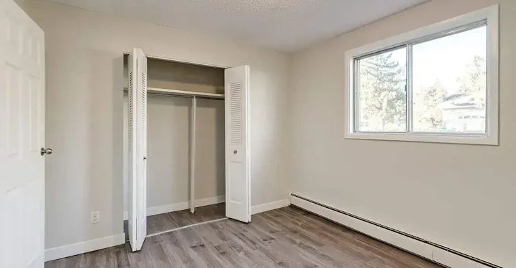 201-604 8 Street W, Brooks, AB, T1R 0V3 - 16