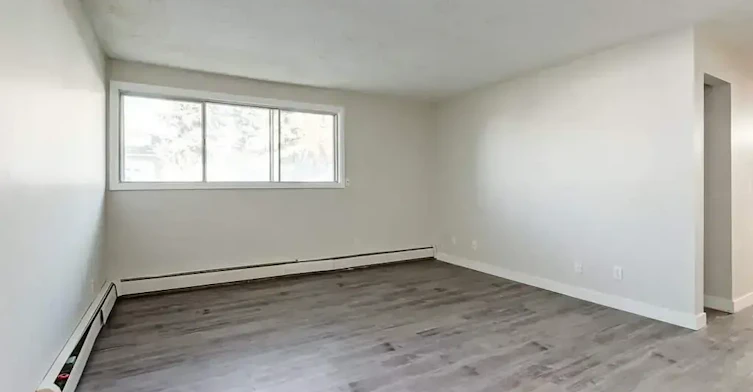 201-604 8 Street W, Brooks, AB, T1R 0V3 - 13
