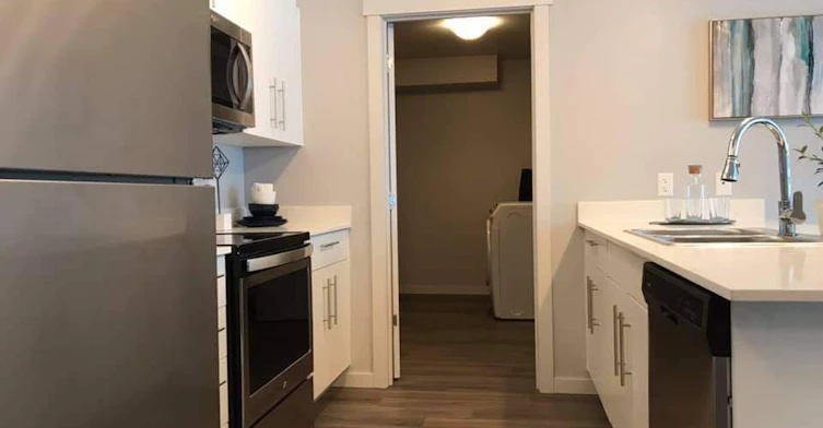 1310 23rd Avenue North, Lethbridge, AB, T1H 4T6 - 4