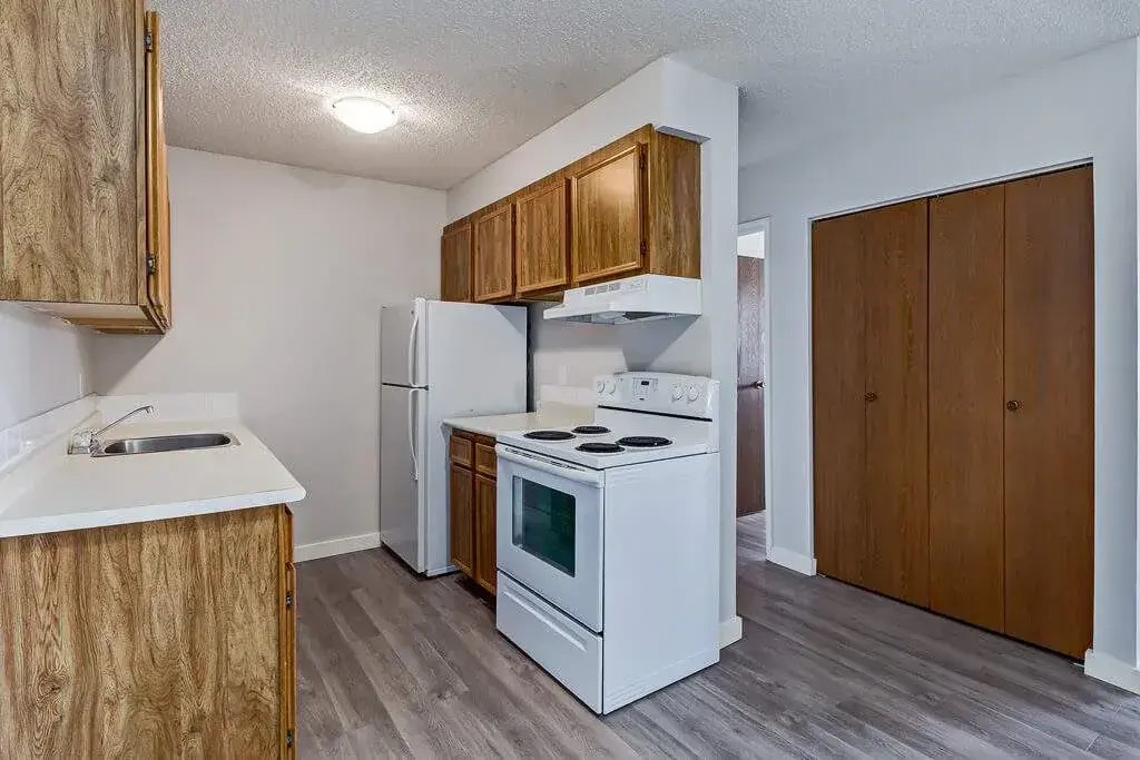 B106-305 Fietz Street, Yorkton, SK, S3N 3P6 - 5