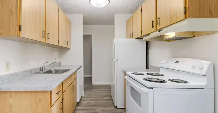 A202-5 Russell Drive, Yorkton, SK, S3N 3V5 - 2