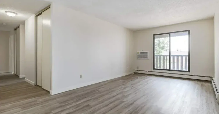 B307-5 Russell Drive, Yorkton, SK, S3N 3V5