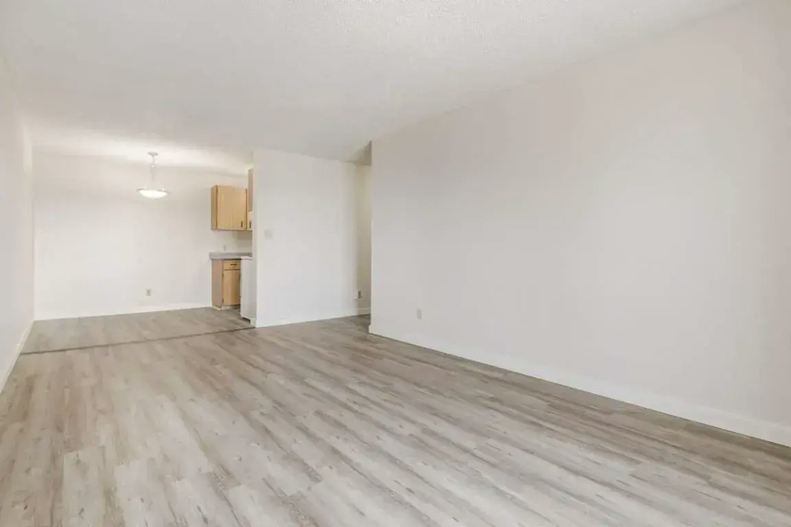 C301-5 Russell Drive, Yorkton, SK, S3N 3V5 - 5