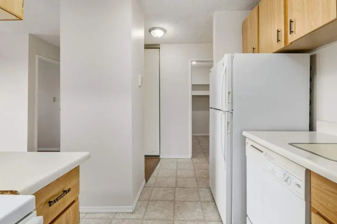 C302-5 Russell Drive, Yorkton, SK, S3N 3V5 - 9