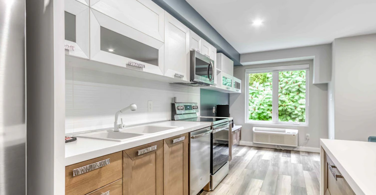 1755 Regent Street, Greater Sudbury, ON, P3E 3Z7 - 2
