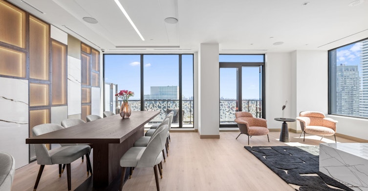 101 Roehampton Avenue, Toronto, ON, M4P 2W2 - 3