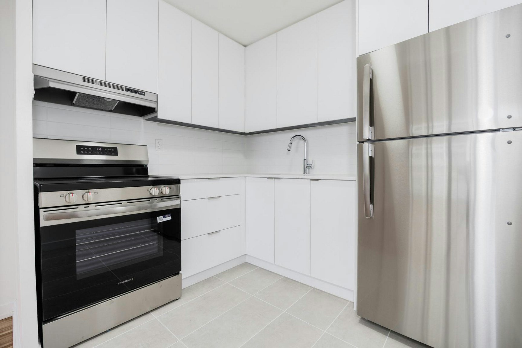 101 Roehampton Avenue, Toronto, ON, M4P 2W2 - 5