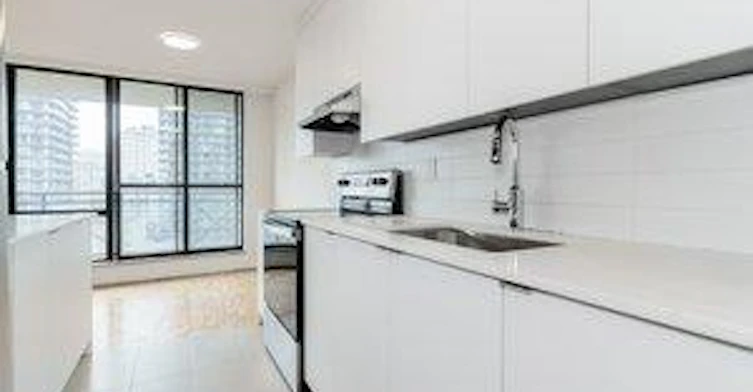 101 Roehampton Avenue, Toronto, ON, M4P 2W2 - 26