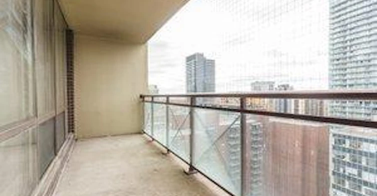 101 Roehampton Avenue, Toronto, ON, M4P 2W2 - 13