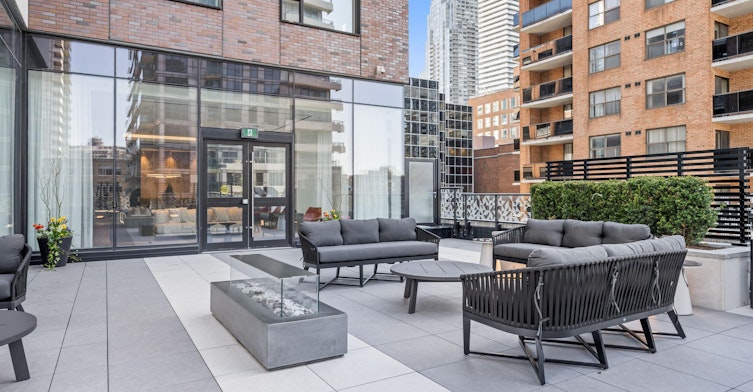 101 Roehampton Avenue, Toronto, ON, M4P 2W2 - 12