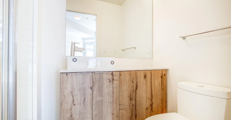 39 Niagara Street, Toronto, ON, M5V 1C2 - 4