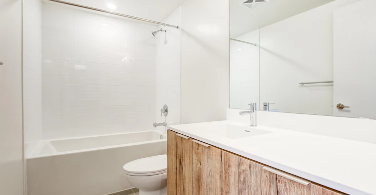 39 Niagara Street, Toronto, ON, M5V 1C2 - 5