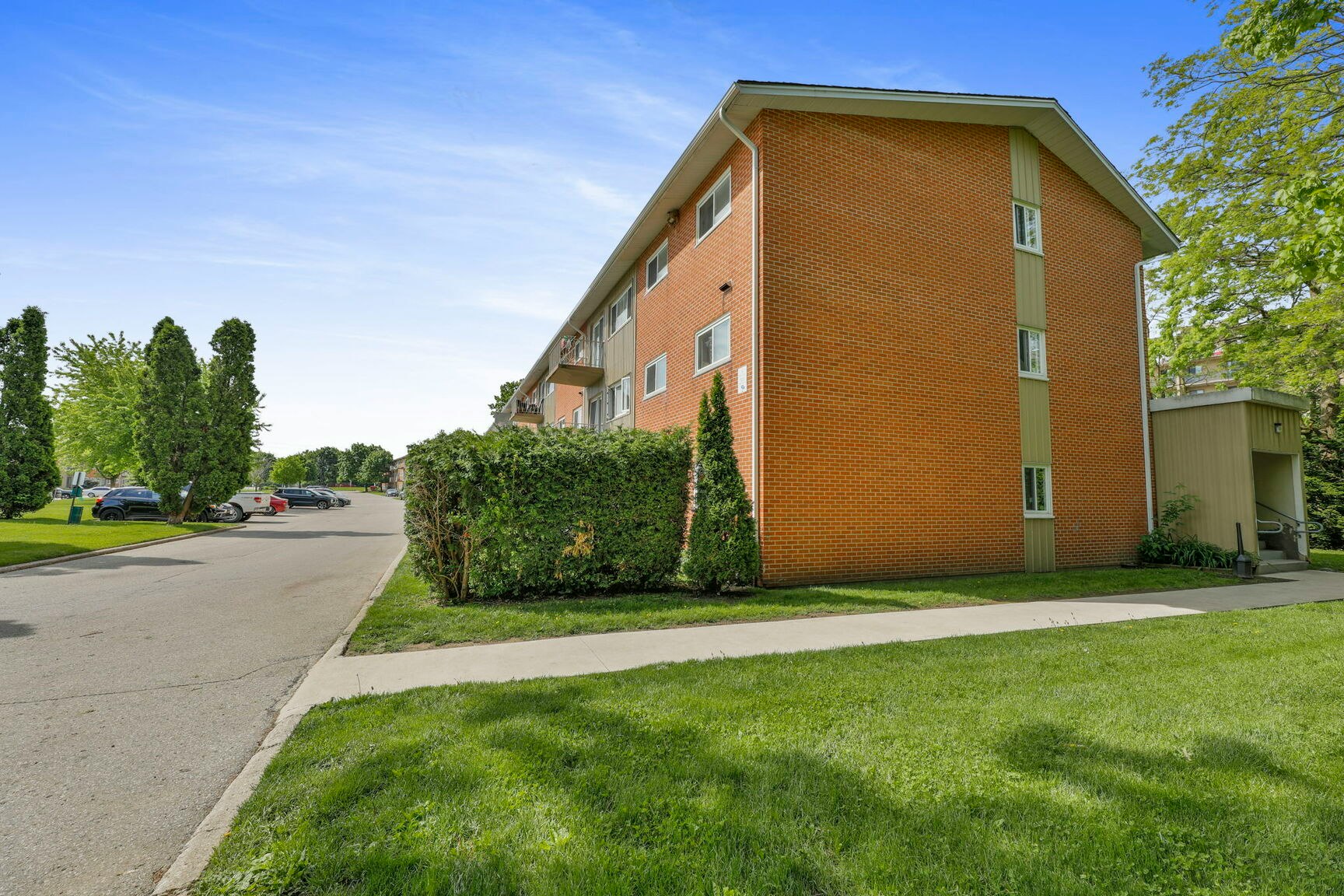 1420-105-1426 Huron Street, London, ON, N5V 2E5 - 2