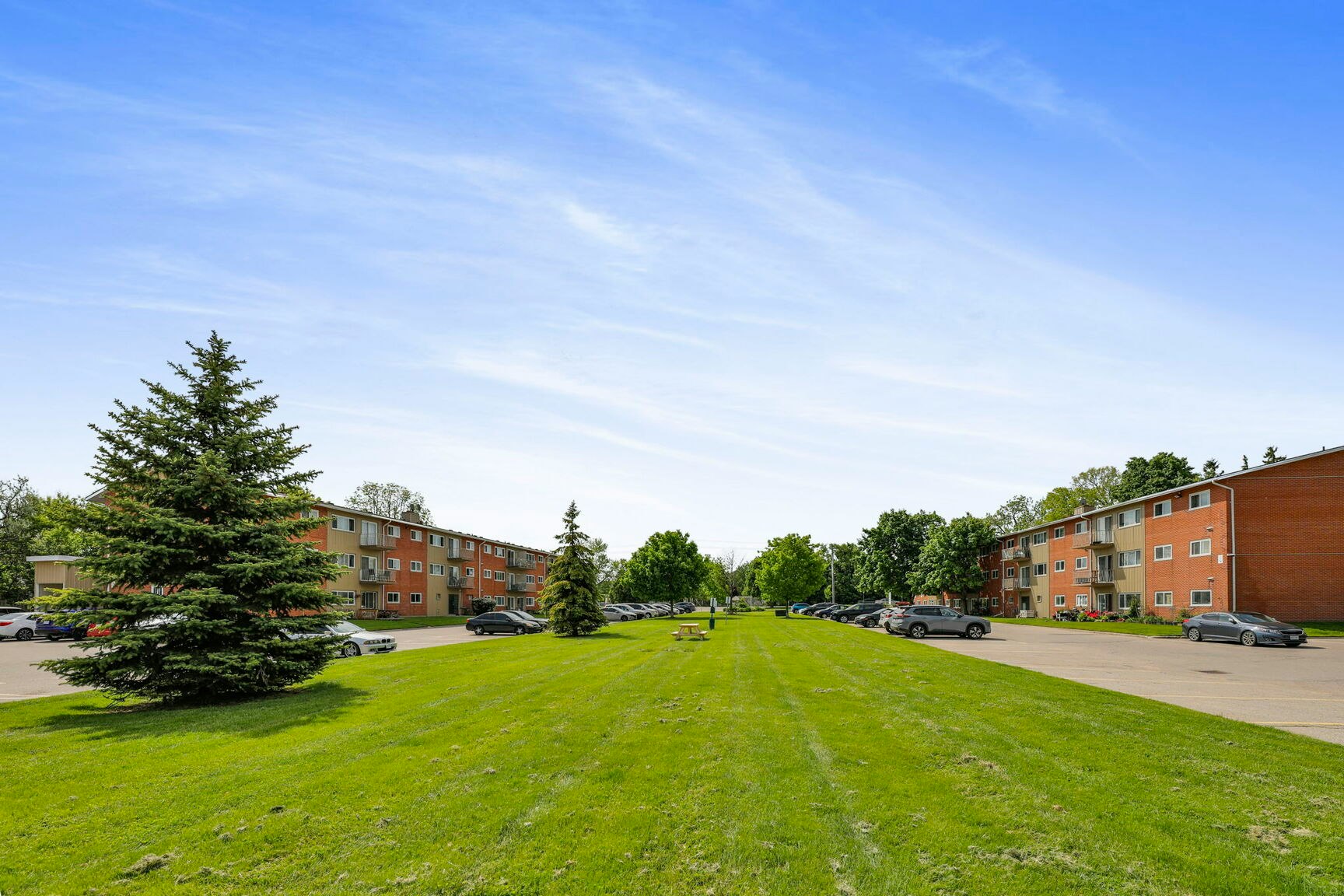 1420-105-1426 Huron Street, London, ON, N5V 2E5 - 3
