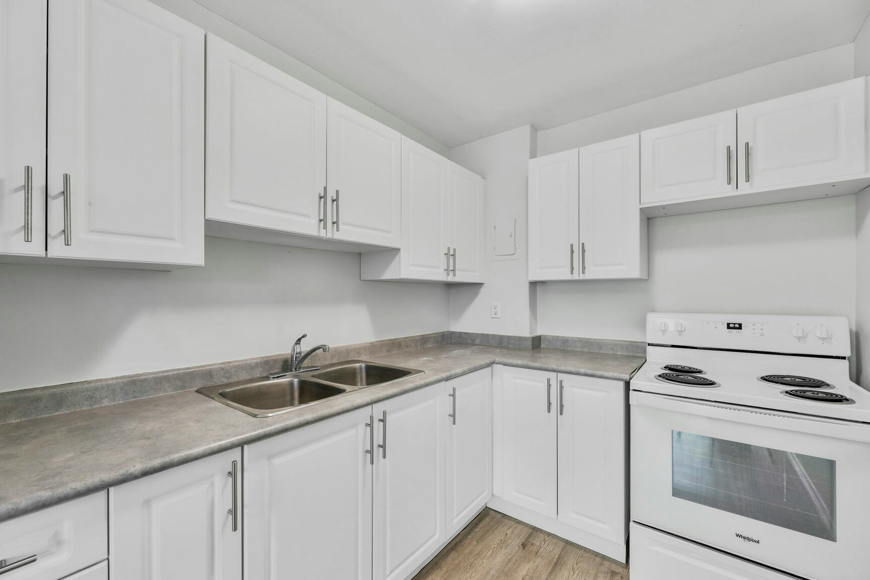 1420-105-1426 Huron Street, London, ON, N5V 2E5 - 8