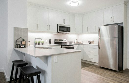 9939 Jasper Avenue, Edmonton, AB, T5J 2W8 - 6