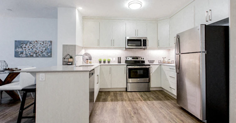 9939 Jasper Avenue, Edmonton, AB, T5J 2W8 - 7