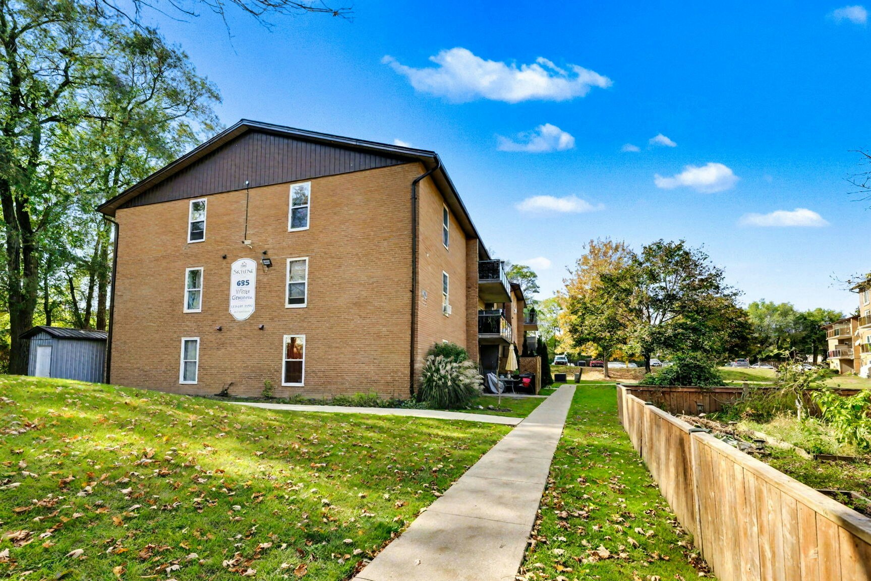 625-304-645 Village Green Avenue, London, ON, N6K 1G6 - 4