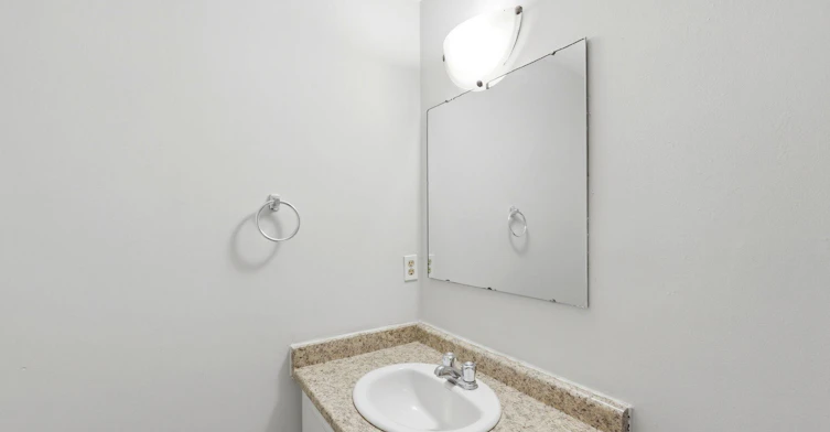 55-433-99 Cartier Road, London, ON, N5V 1G4 - 23