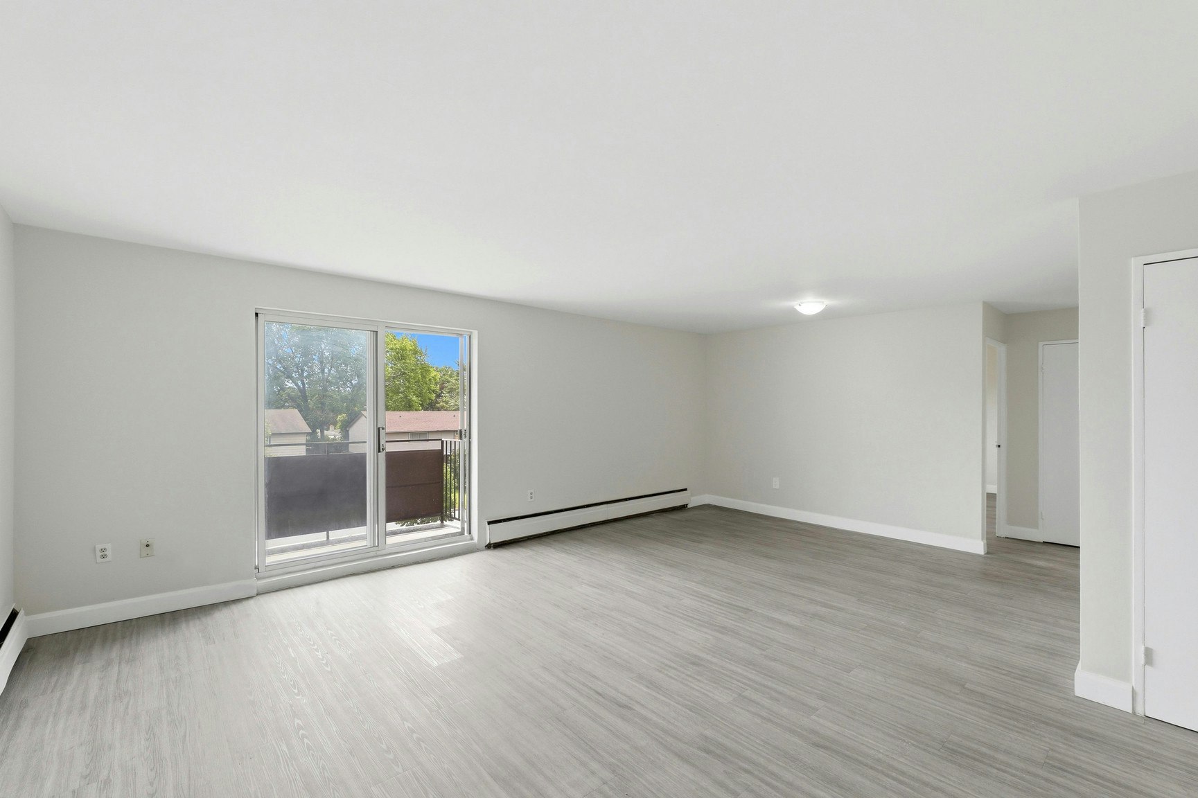87-222-99 Cartier Road, London, ON, N5V 1G4 - 13