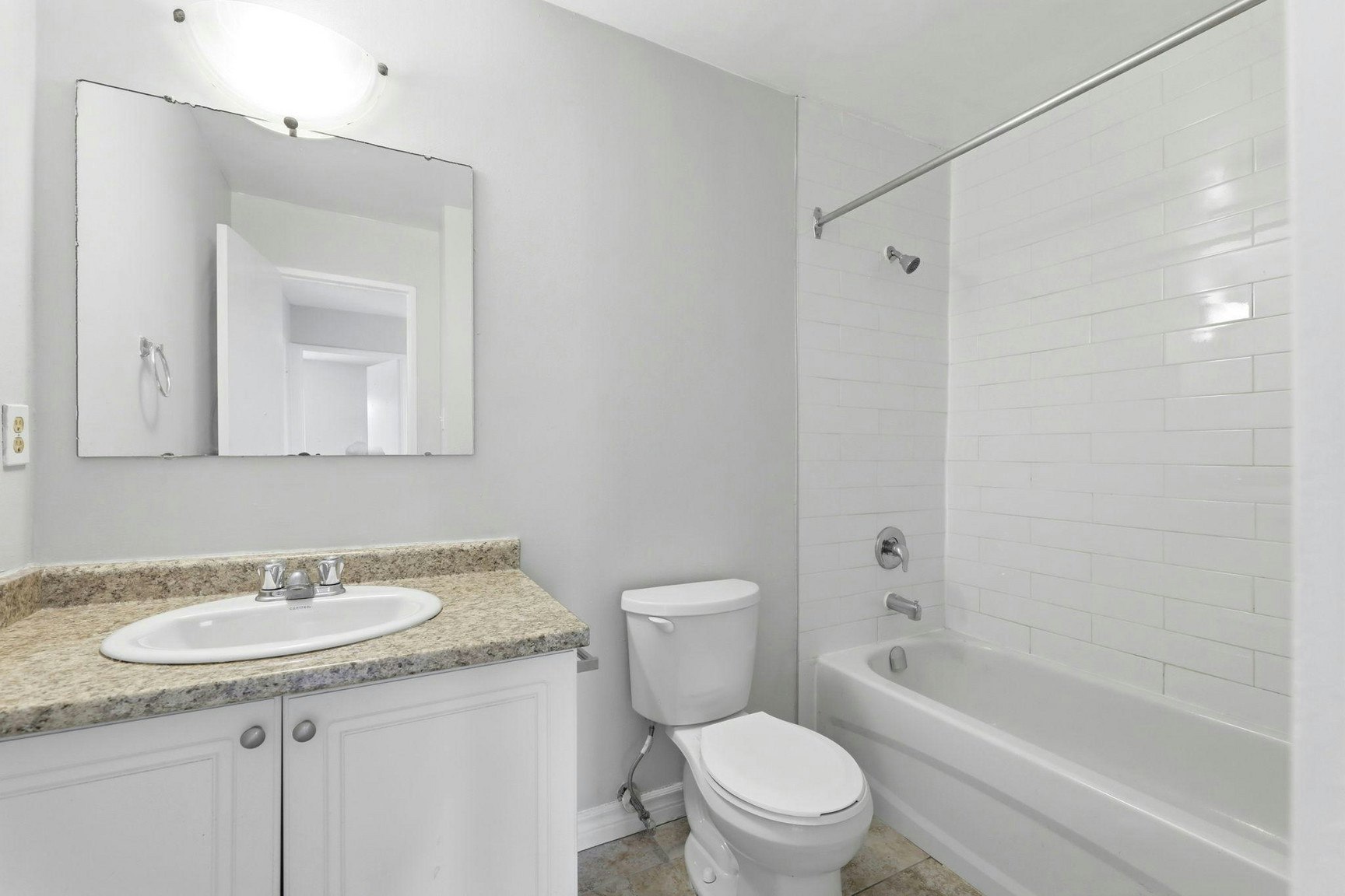 87-222-99 Cartier Road, London, ON, N5V 1G4 - 22