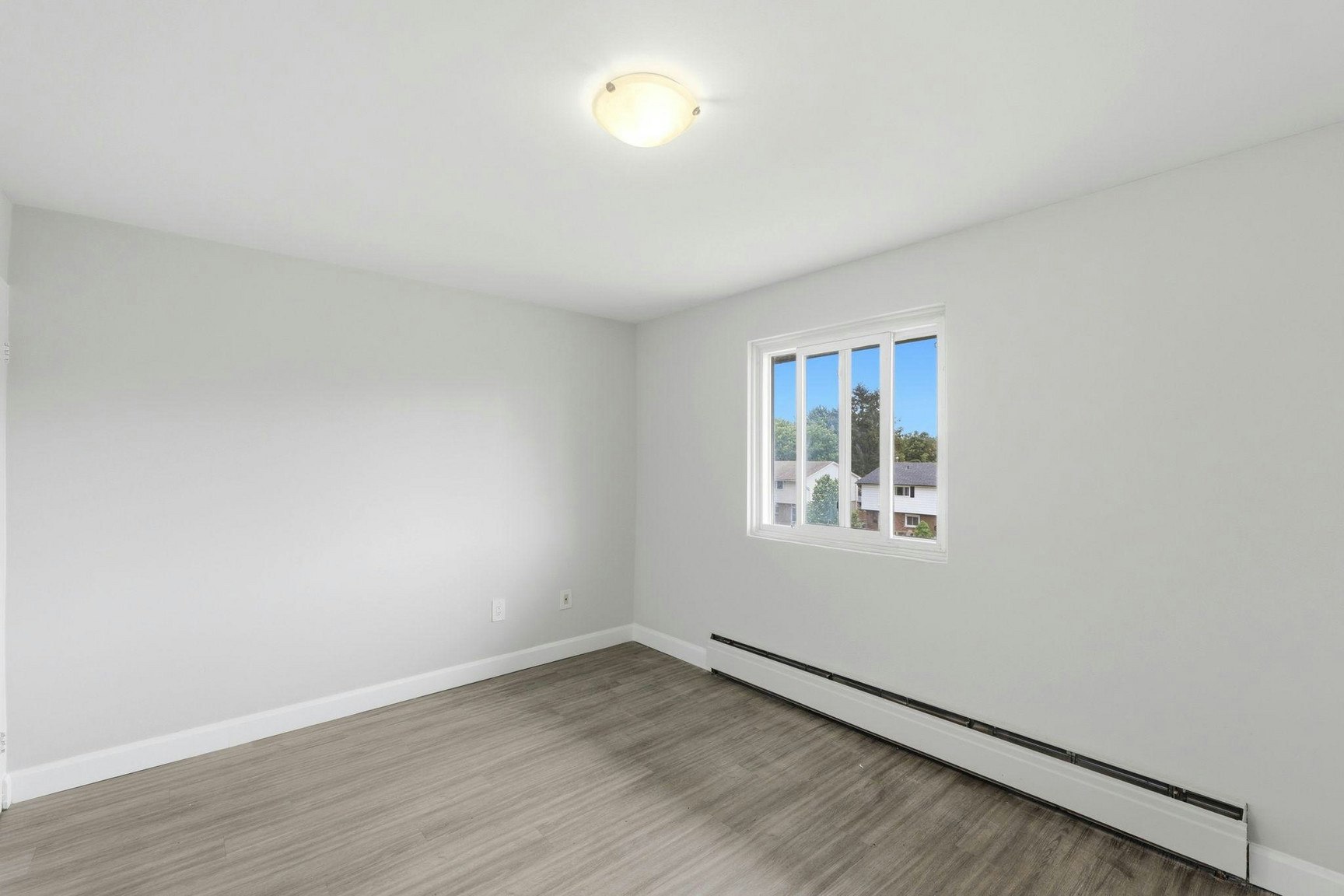 87-222-99 Cartier Road, London, ON, N5V 1G4 - 20